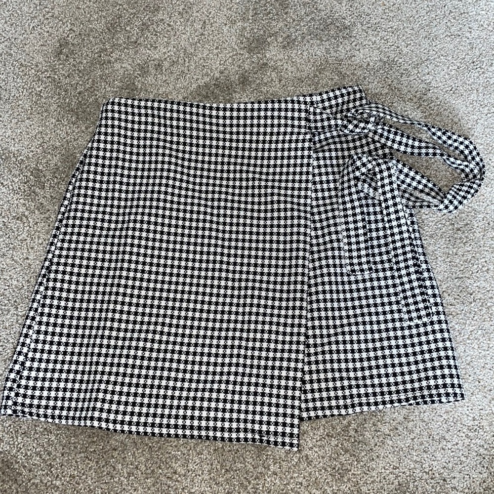 Checkered wrap skirt
